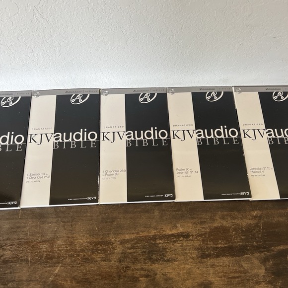 Dramatized King James Version KJV Audio Bible 64 CD Box Set Zondervan - Picture 6 of 8